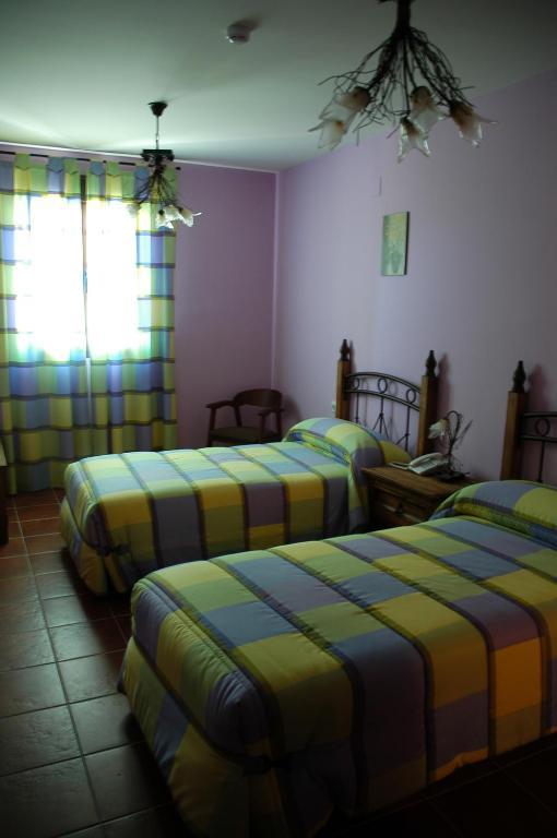 Hotel Rural Los Chaparros Freila Rom bilde