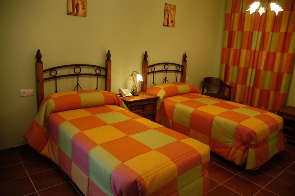 Hotel Rural Los Chaparros Freila Rom bilde